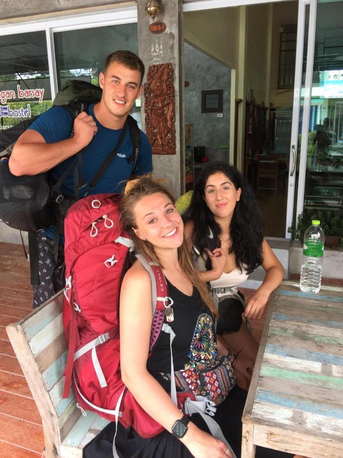 Phangan Barsay Hostel トンサラ エクステリア 写真