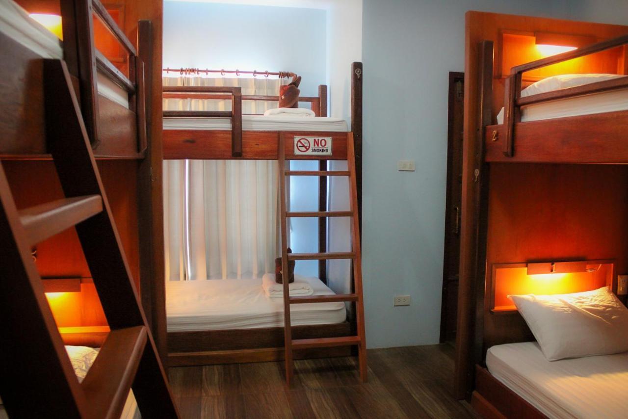 Phangan Barsay Hostel トンサラ エクステリア 写真