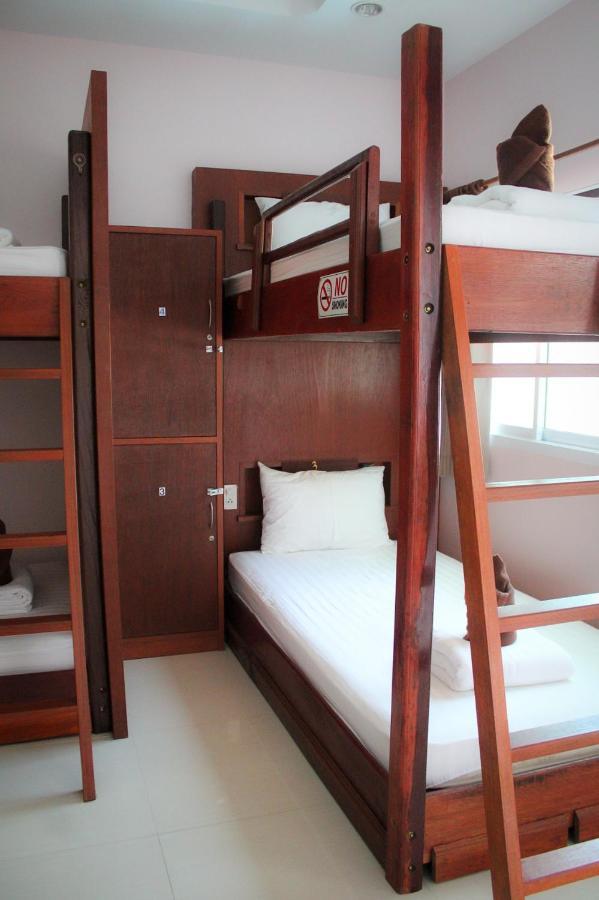 Phangan Barsay Hostel トンサラ エクステリア 写真