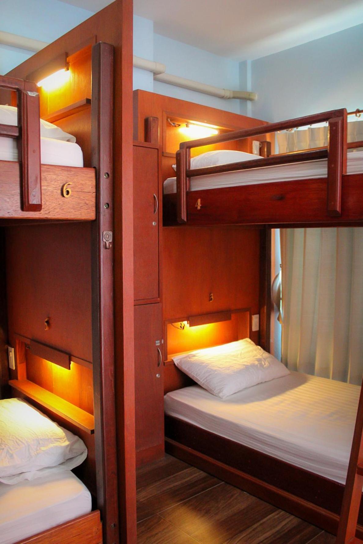 Phangan Barsay Hostel トンサラ エクステリア 写真
